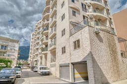 Продается суперсовременная студия с великолепным видом в Будве за 120,000 EUR