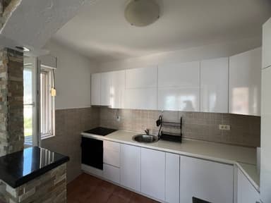 Современная квартира в Баре с видом на море всего за 700€