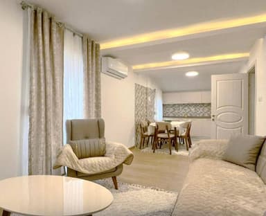 Сдам новый дом в Подгорице за 1800 /месяц, 7 спален и 2 кухни