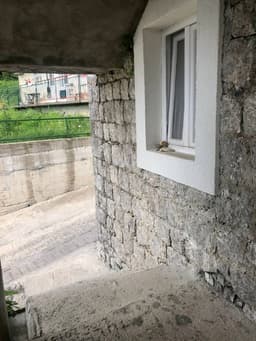 Продается каменный дом в Херцег Нови с видом на море за 120000 €