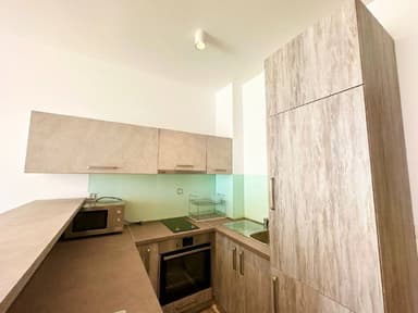 Уютная квартира в Бечичи с террасой и парковкой за 700€