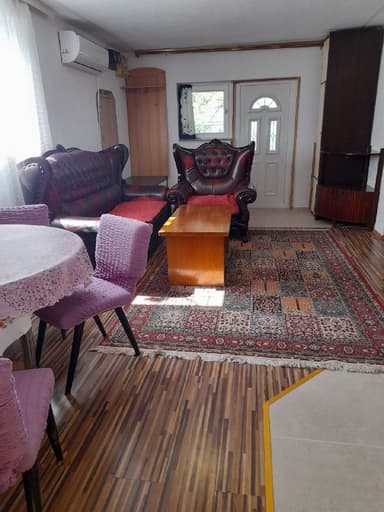 Сдам квартиру в Тивате, 49 кв.м, возле пляжа, от 50€ за ночь