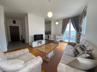 Квартира с 2 спальнями и видом на море в Бечичи за 184.000 EUR