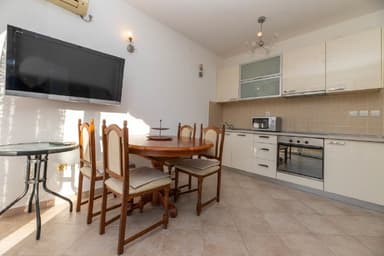 Продается квартира с видом на море в Дженовичи, Герцег-Нови всего за 175,500 EUR