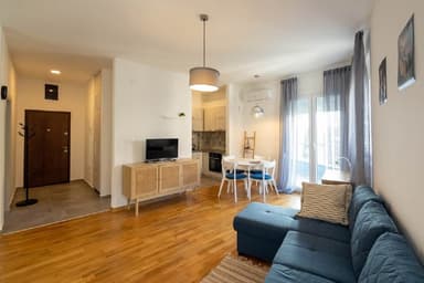 Светлая квартира в Бечичи - 800 EUR/мес, 2 спальни и лифт!