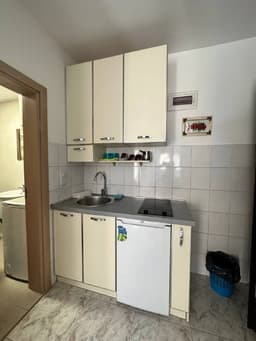Аренда сезонной студии в Будве - 1000 EUR в месяц