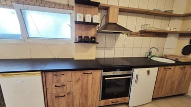 Двухэтажный дом в Баре за 175,000 EUR - идеальная инвестиция в Черногории!